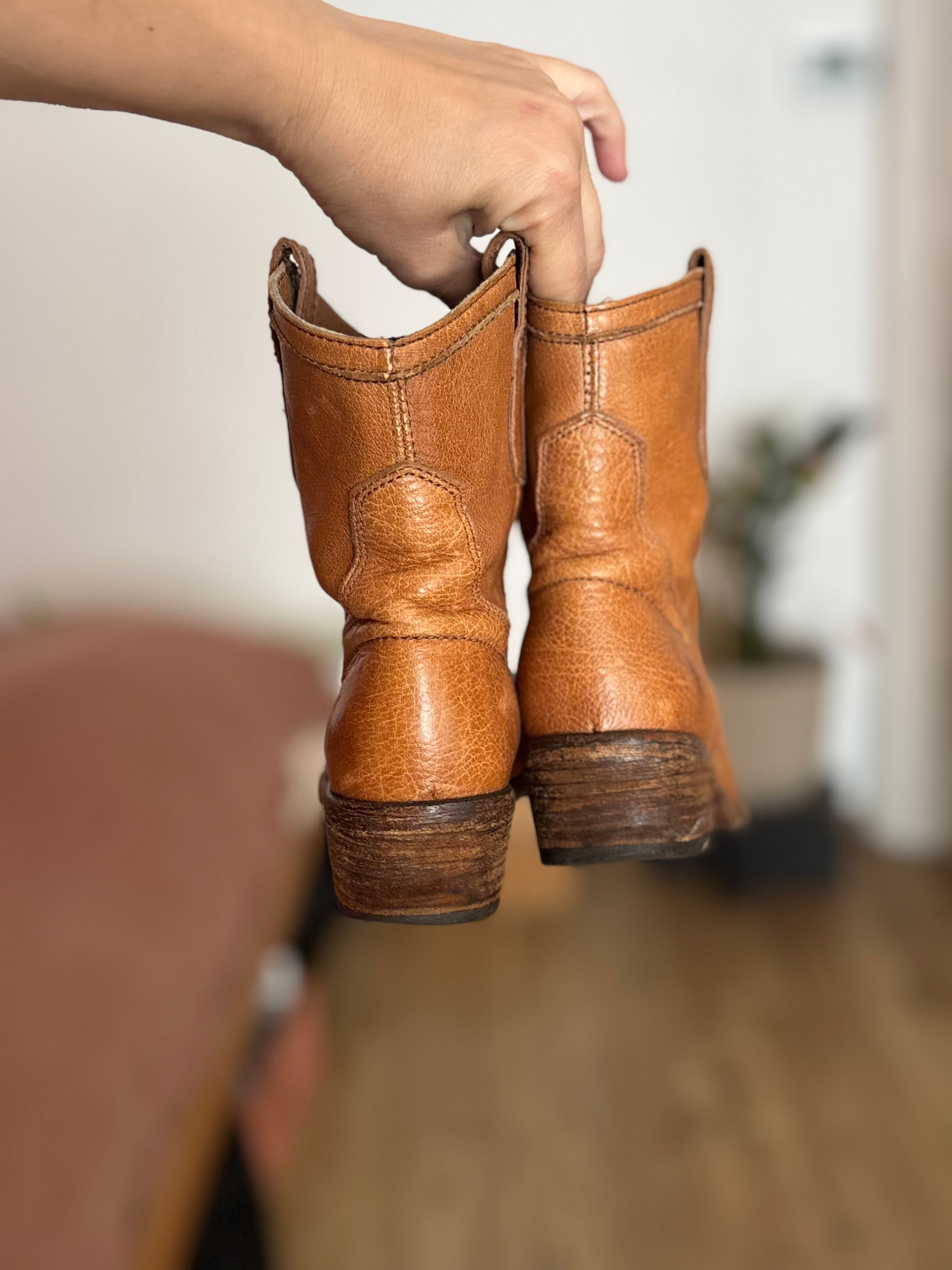 The Vintage Frye Ankle Cowboy Boots Size 37